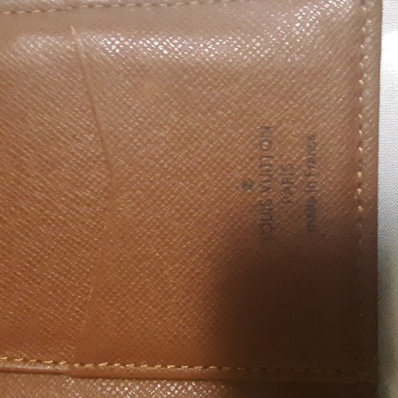 Authentic Louis Vuitton Vintage Monogram Leather Chain Wallet - Picture 4 of 7